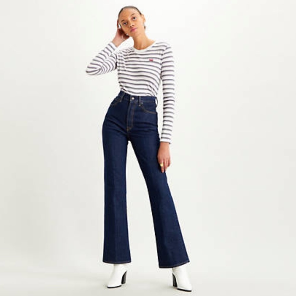 LEVI’S Premium Ribcage Bootcut Jeans, Button Fly, Medium Wash | Women’s 27 Waist
